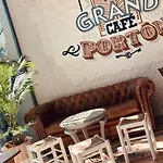 호스텔 Porton