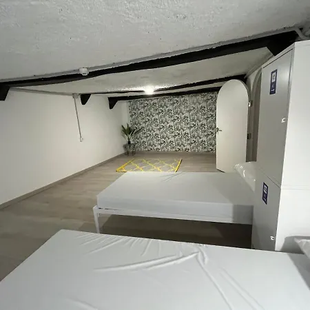 Hostel Porton